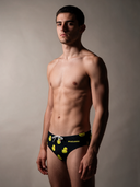Slip da nuoto bambino da allenamento H2OTTO 345HF - Lotty: vista frontale indossato